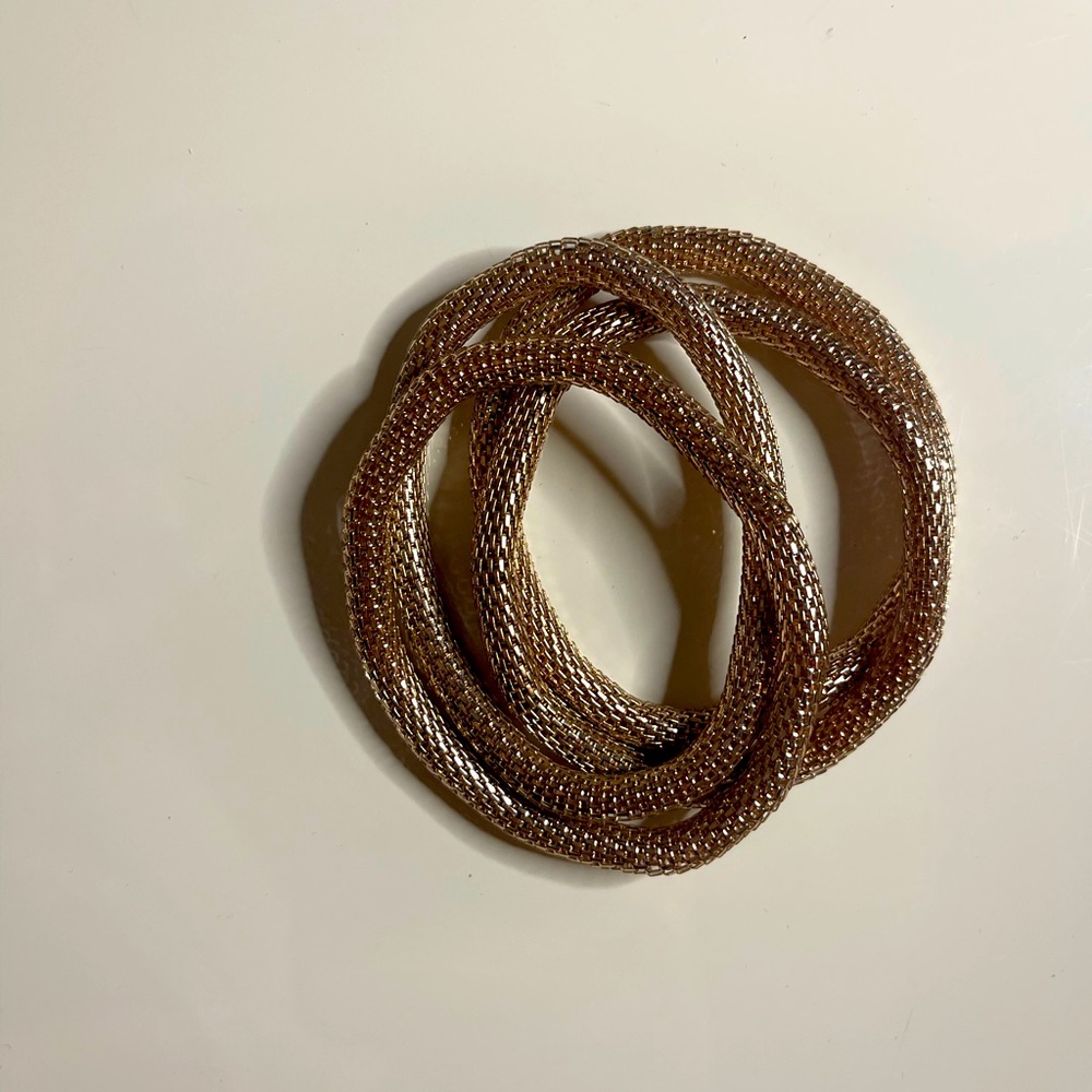 The Limited- Rose gold stretchy bracelet stack